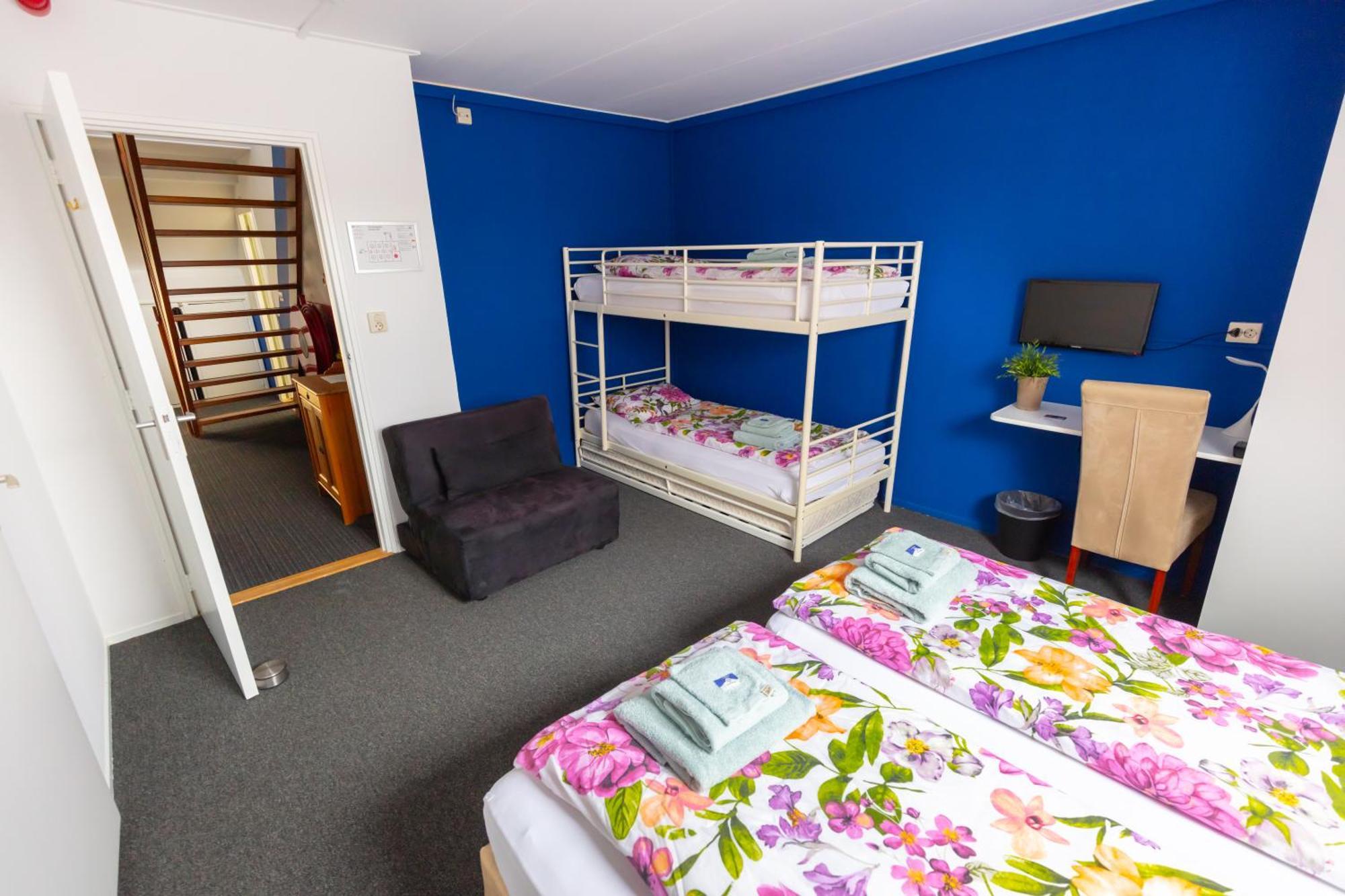 De Oude Smidse Hotel Westernieland Bagian luar foto